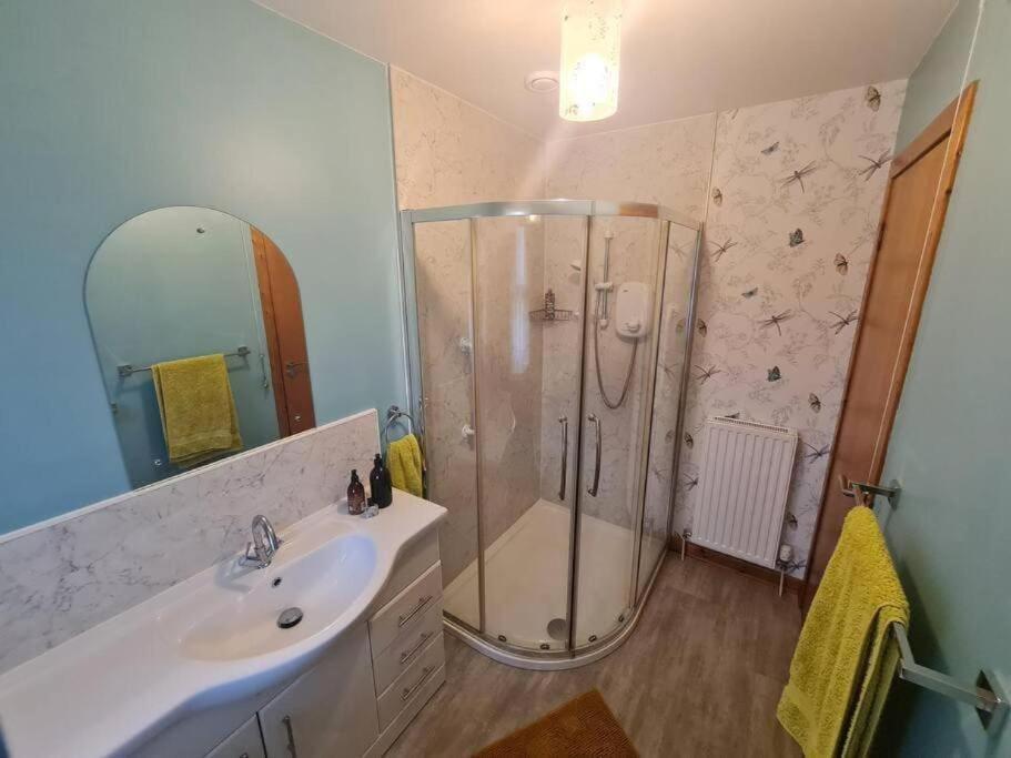 Villa Peaceful Getaway In Peebles Esterno foto